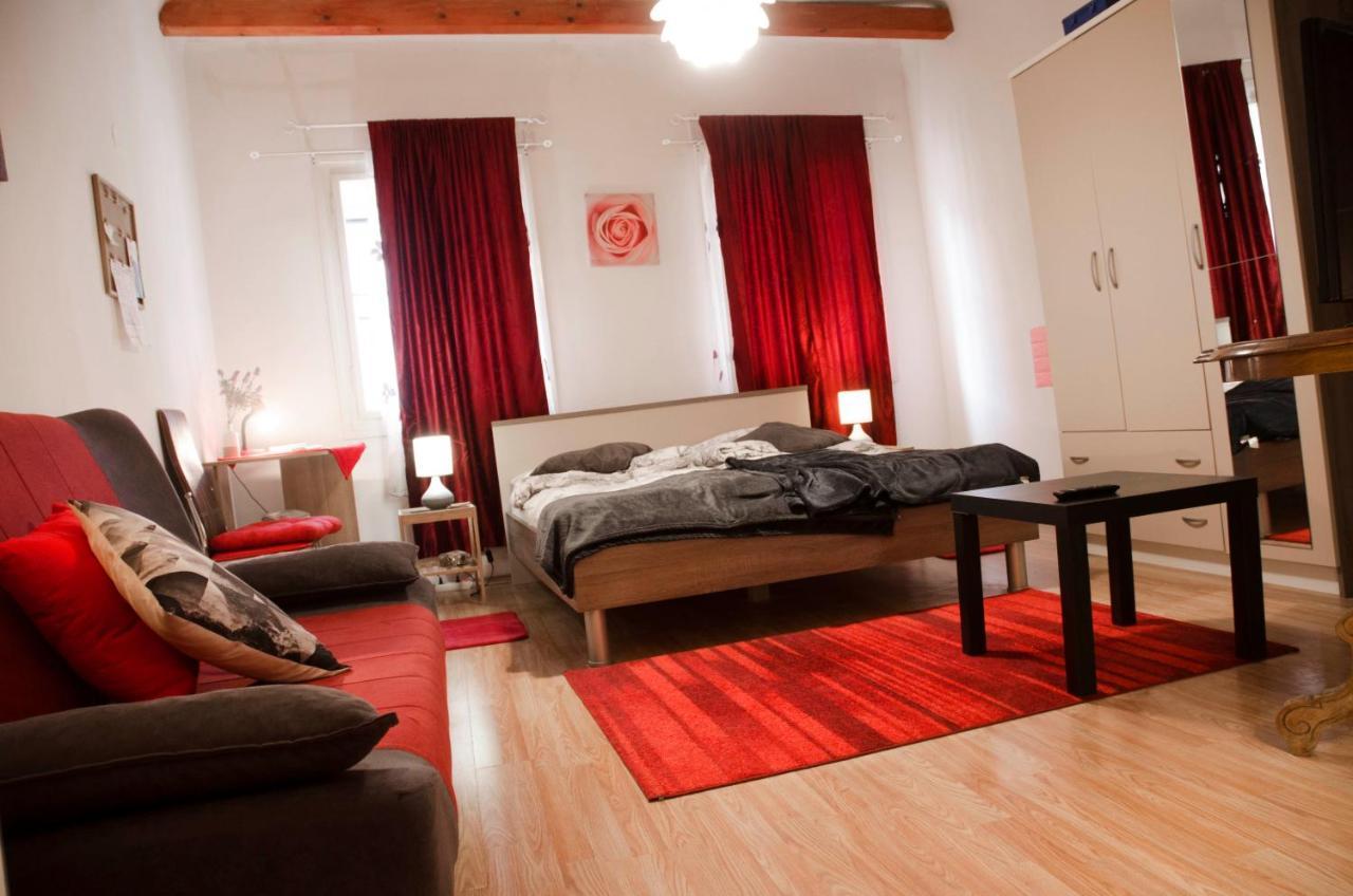 Rooms And Apartment Veral-Ka Károlyváros Kültér fotó